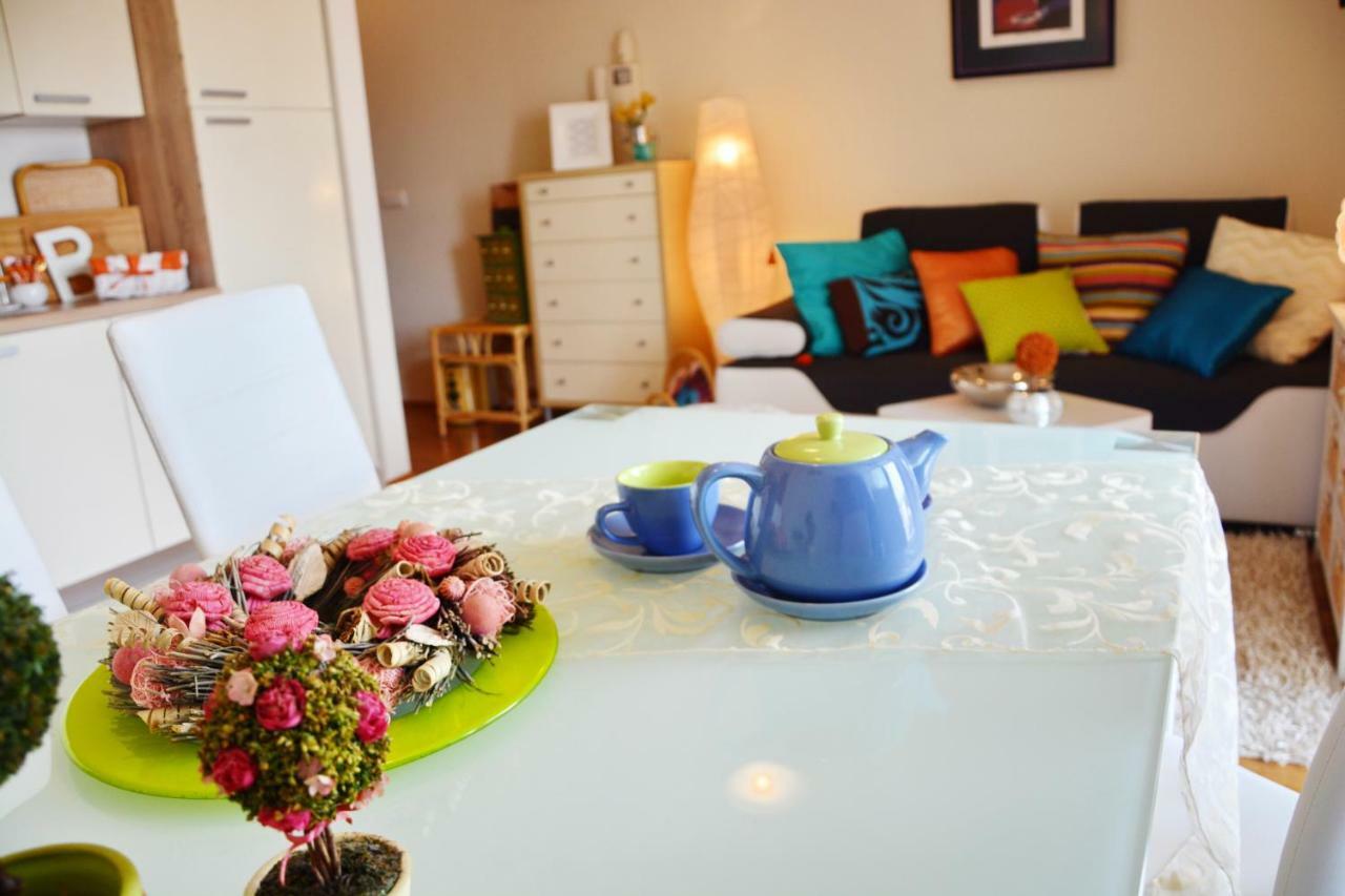 Apartment Vacation In Zadar - Mirna Экстерьер фото